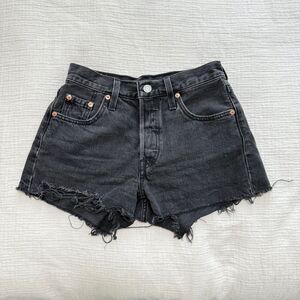 Leviβs | 501 Original Fit High Rise Shorts | Black | W23 | EUC
